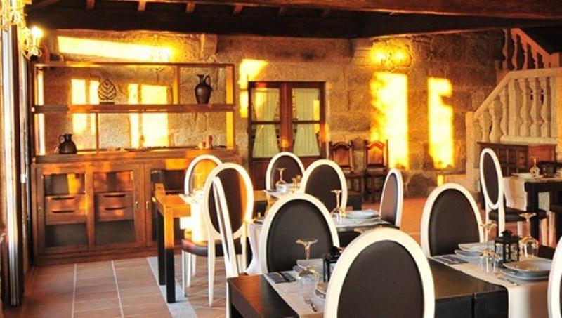 O Paxareco De Ay Hotell Meis Eksteriør bilde